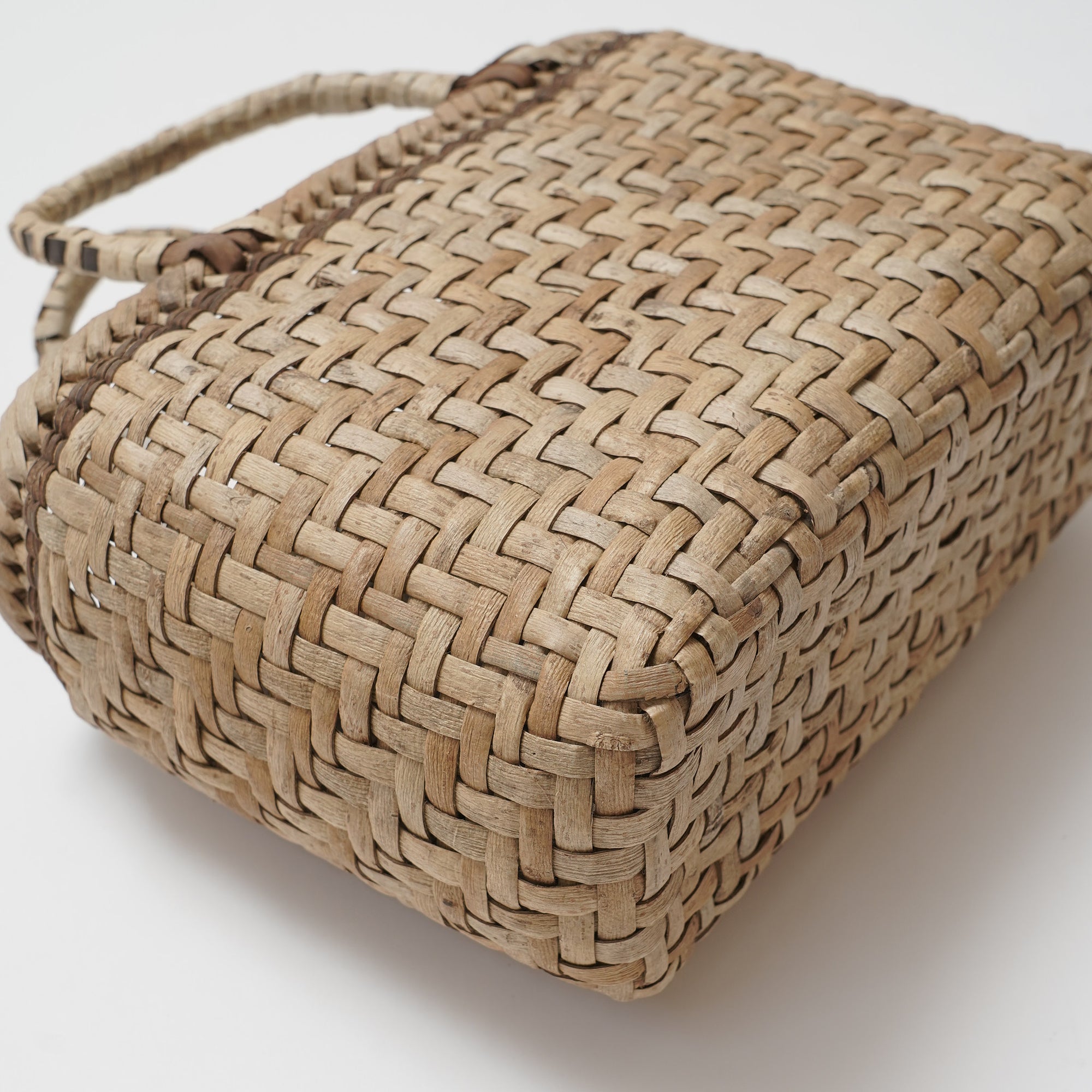 Kurumi basket Square