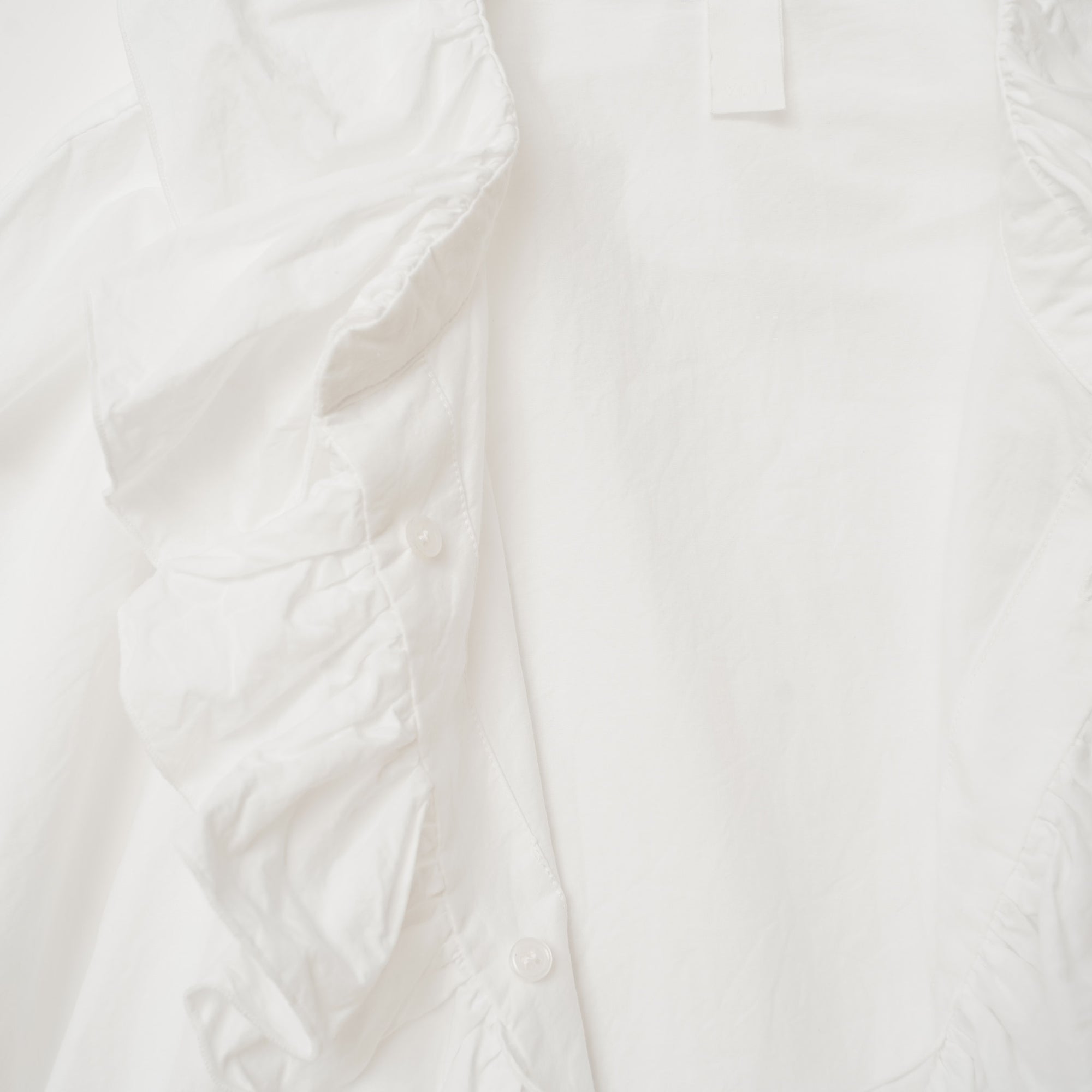 White frilled shirt / Pre-order