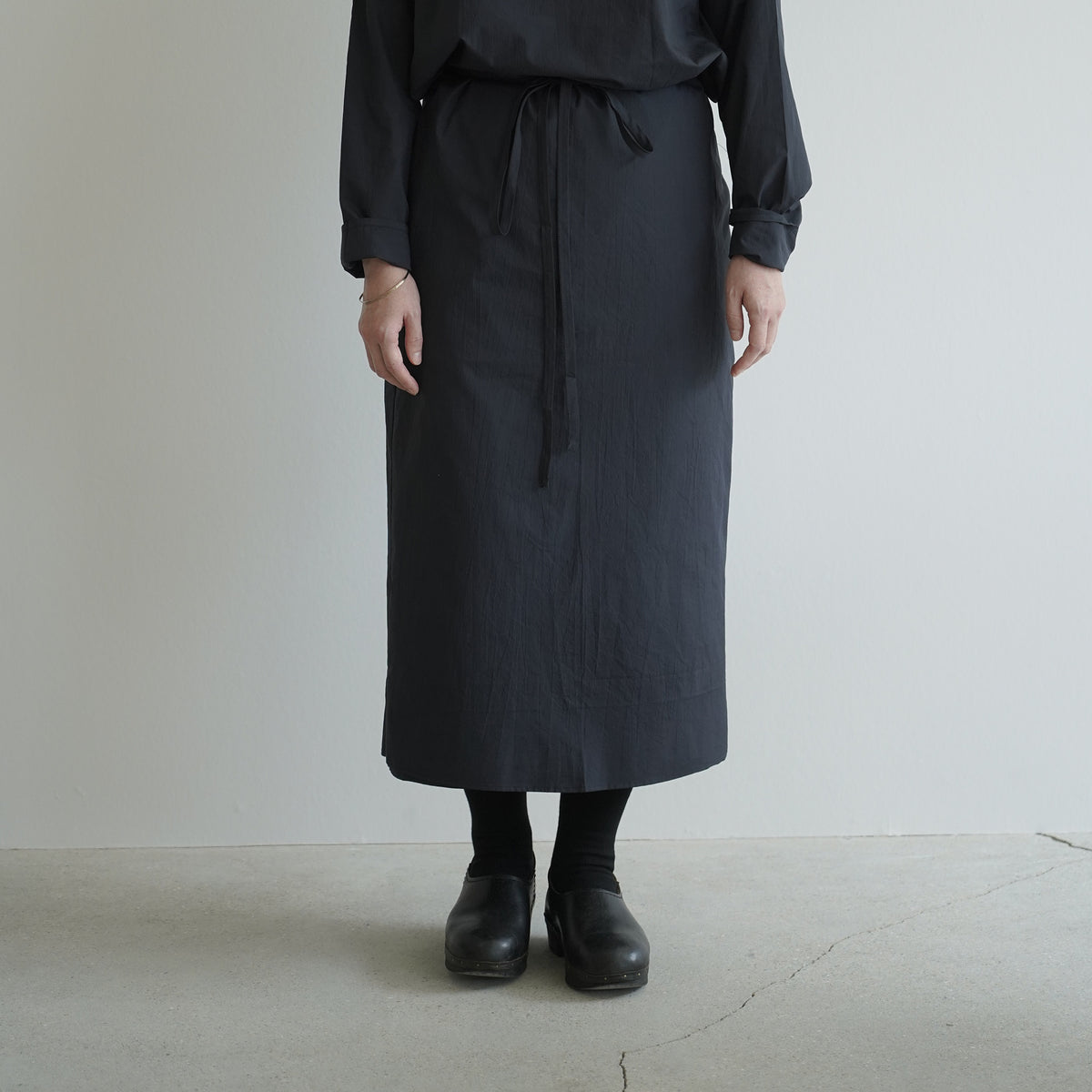 Check apron skirt / Pre-order