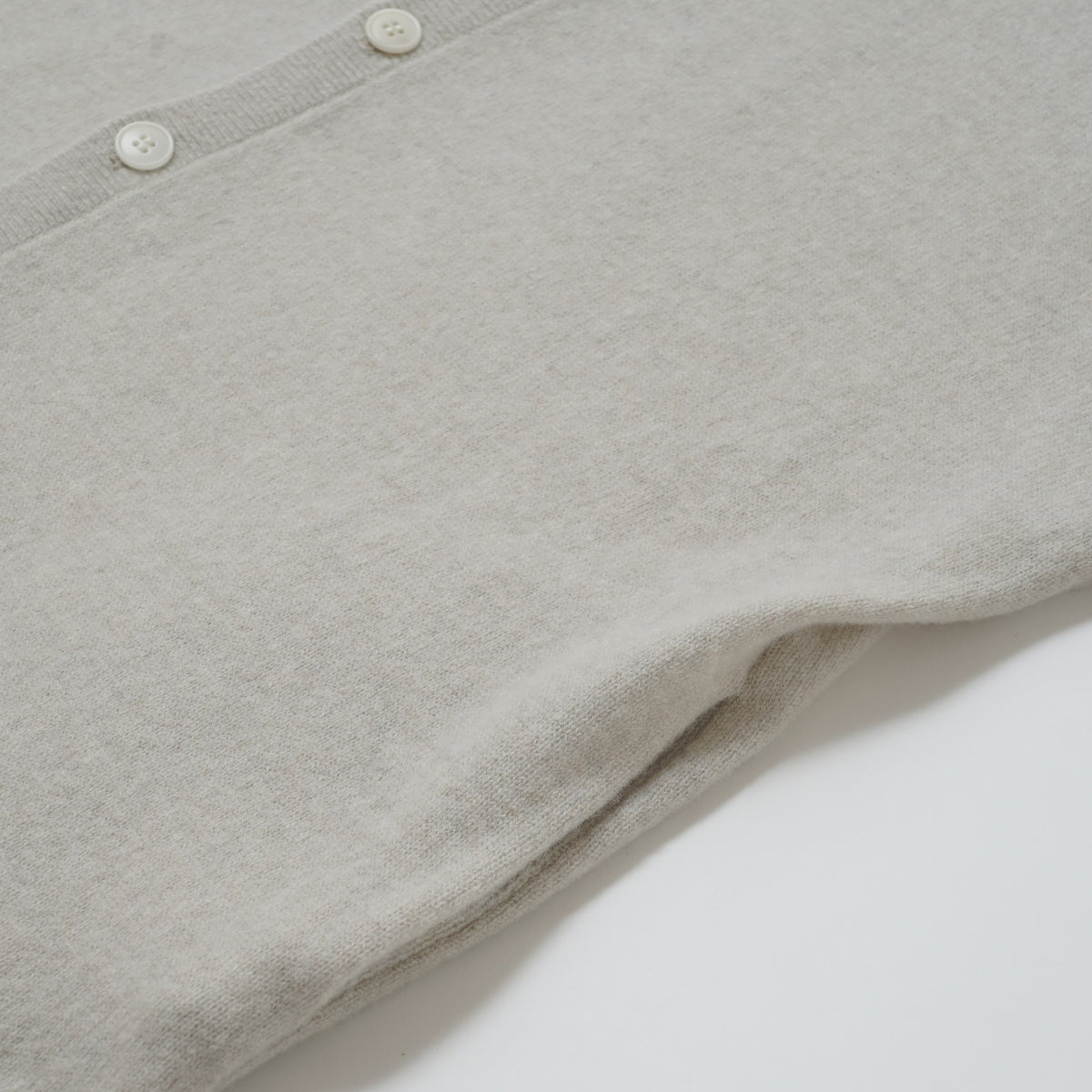 Wool knit cardigan / Pre-order