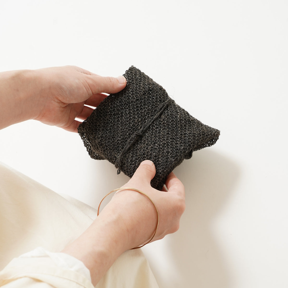 Irakusa knit cloth Black