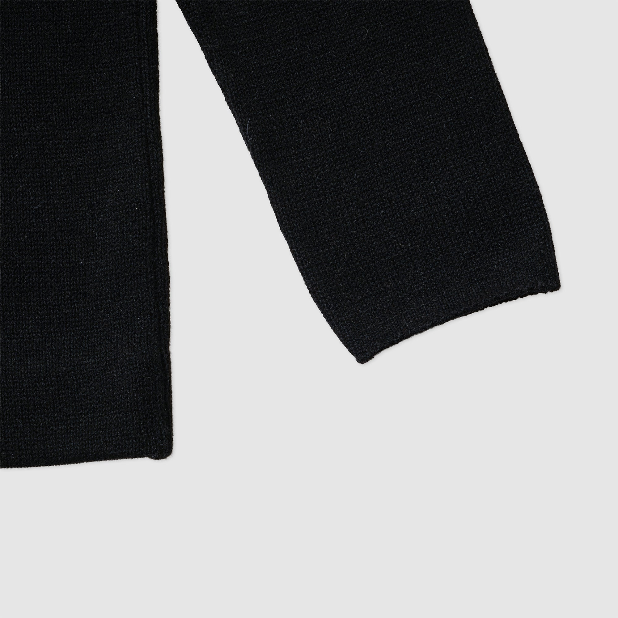 Short knit / Pre-order