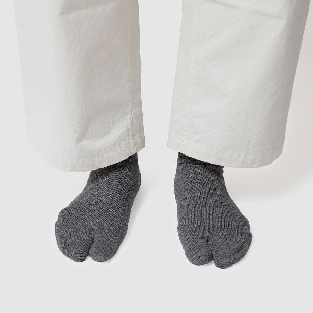 Tabi socks