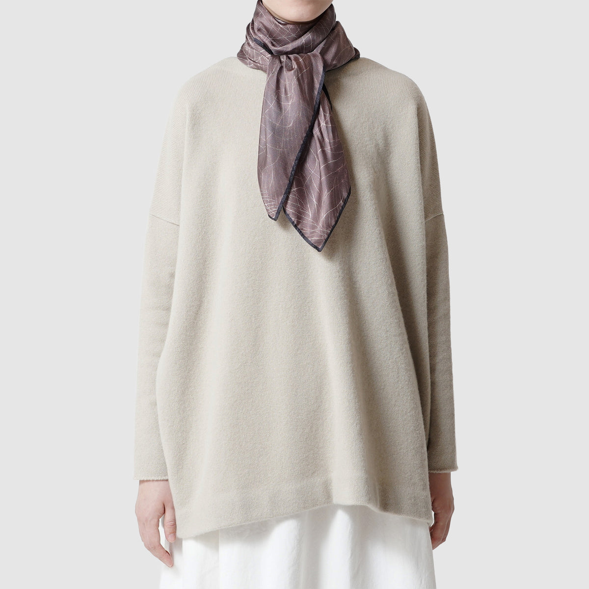 “Song at Feet” scarf